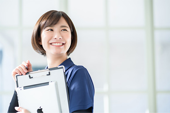 日中事業所　生活介護支援員　M.T (2020年入社）